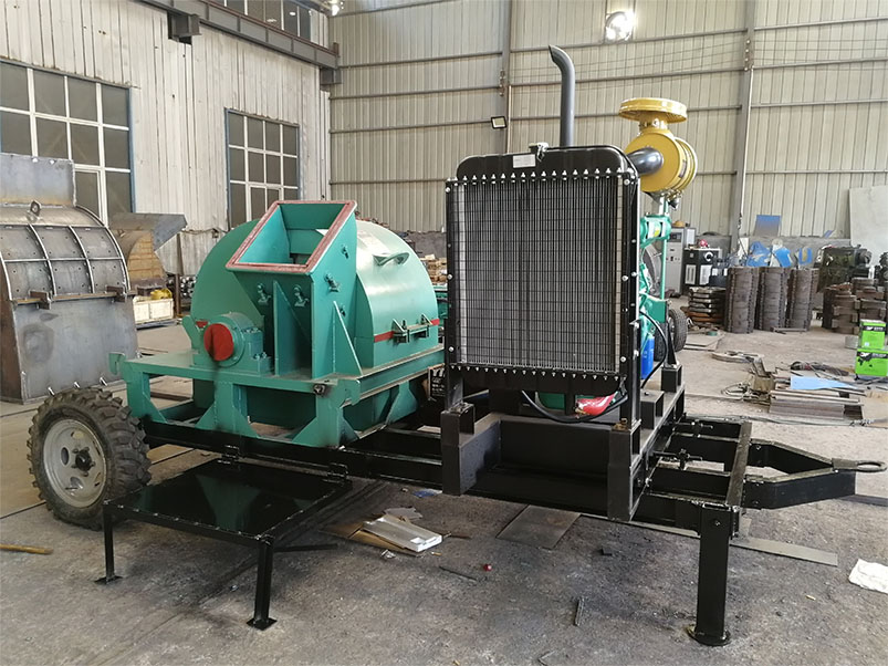 柴油移動木（mù）屑粉碎（suì）機