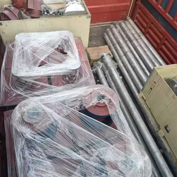 攪拌設備（bèi）裝車發貨